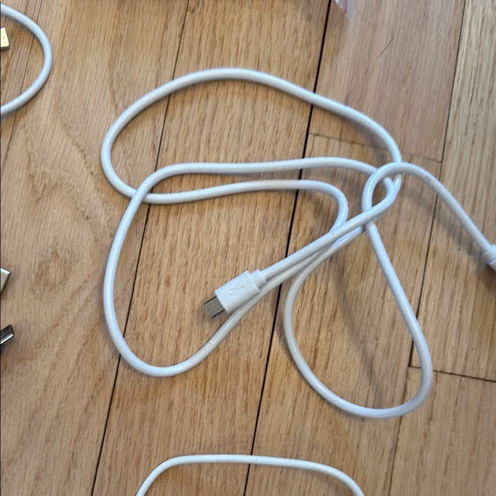 14 Piece collection of Cables for Cell Phones, Headphones & Accessories Bundle